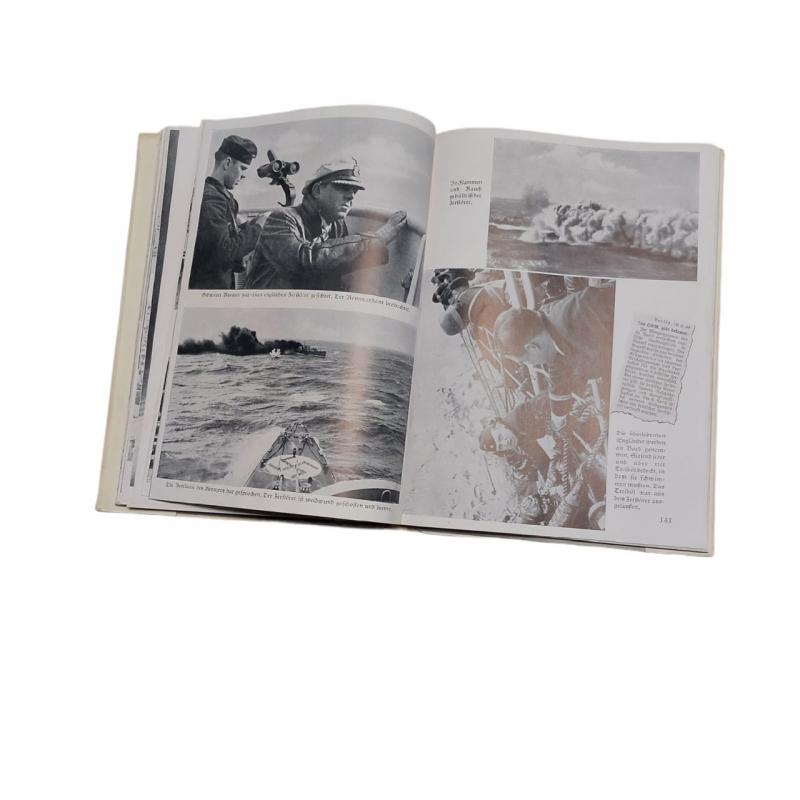 German Book 'Kriegsmarine am Feind - ein bildbericht über den Deutschen Freiheitskampf zur See'