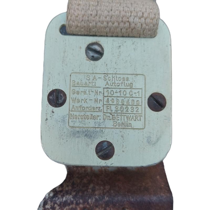 German Lufwaffe Parachute Harness Quick Release Box