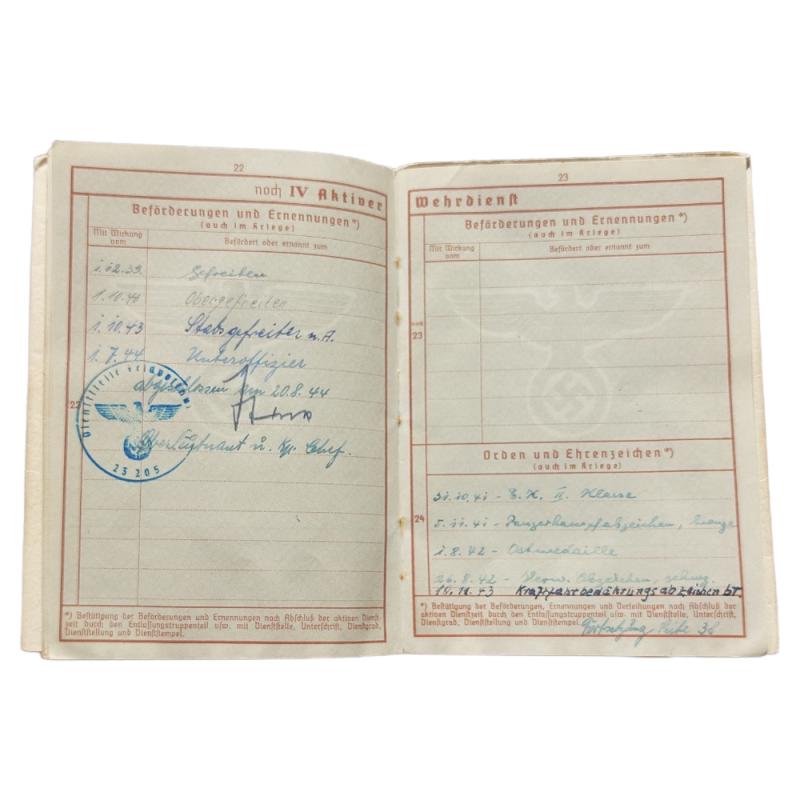 German K.I.A. Wehrpass Set