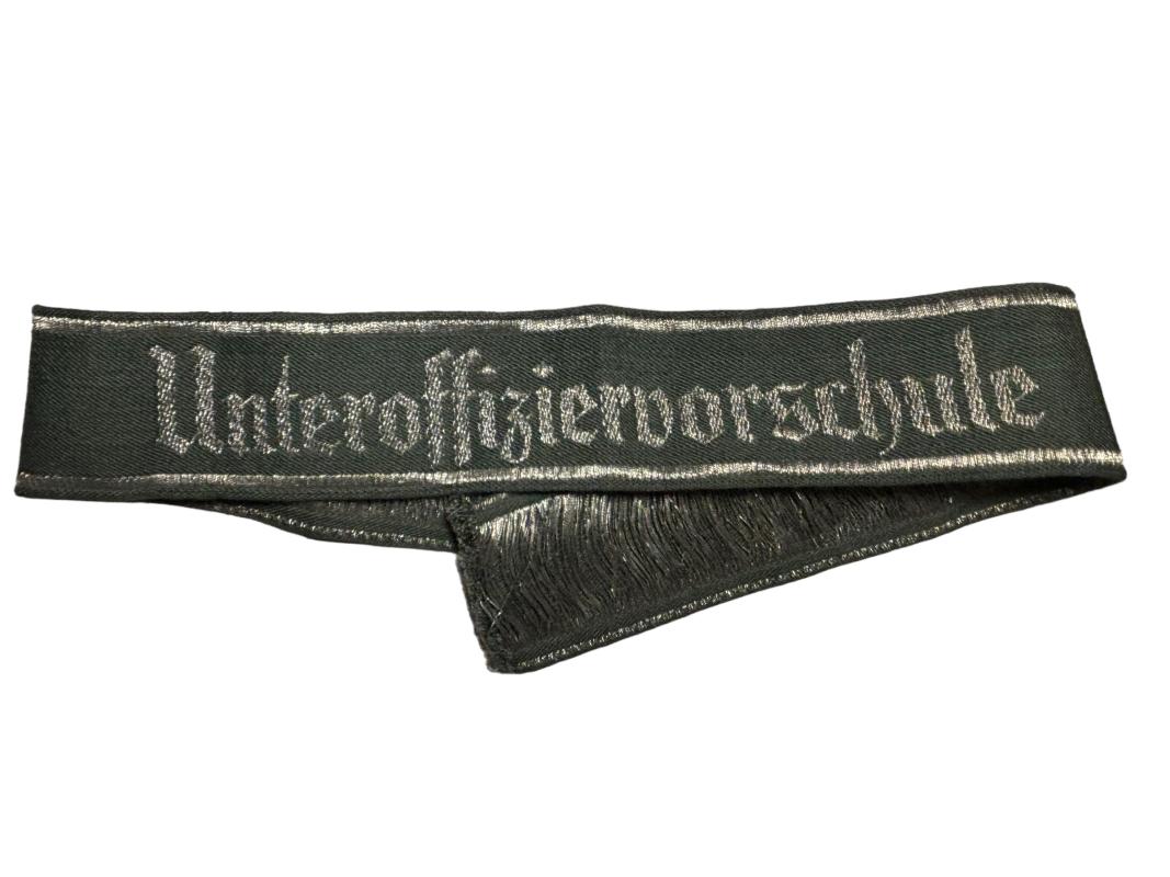 Heeres Unteroffiziervorschule cufftitle