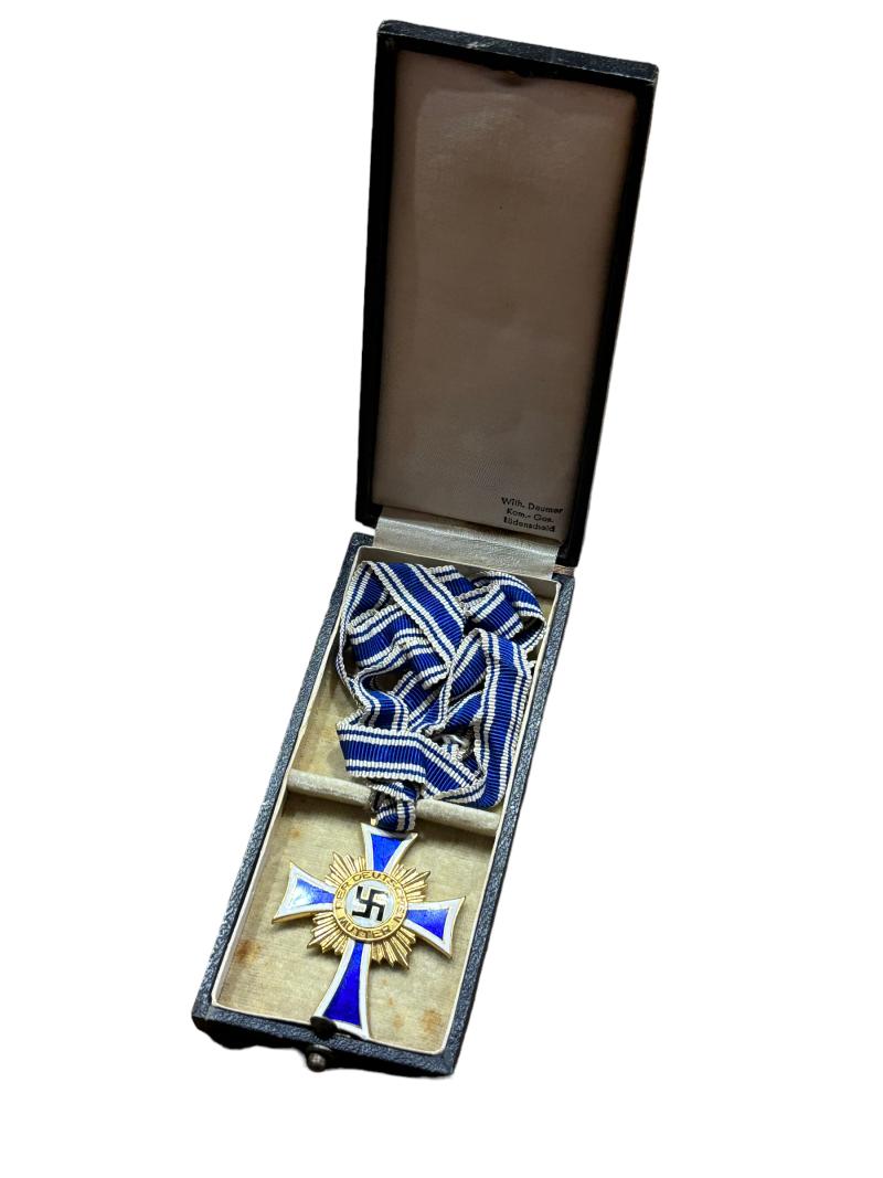 Mother's Cross in Gold with box